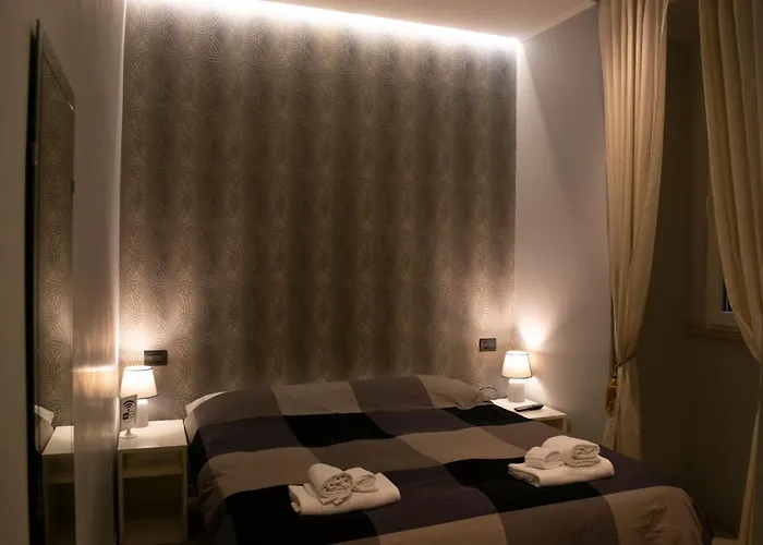 Konukevi Romance Cosimato Trastevere 3*